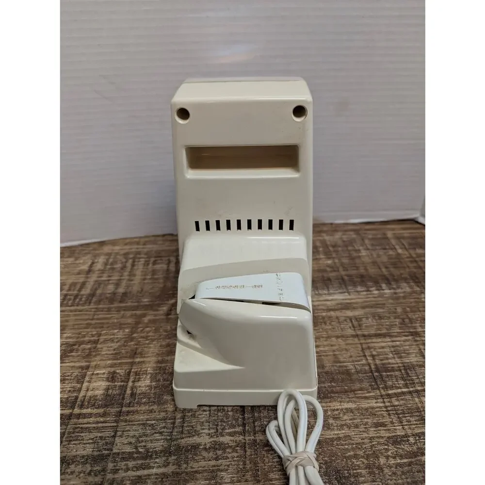 Vintage Oster Touch-A-Matic Can Opener & Knife Sharpener Model 556-06
